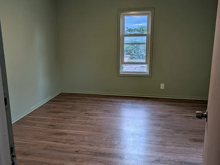 9 Thomas Ct #9 — Photo 9