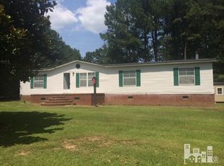 54 Kelsey Ct, Roseboro, NC 28382