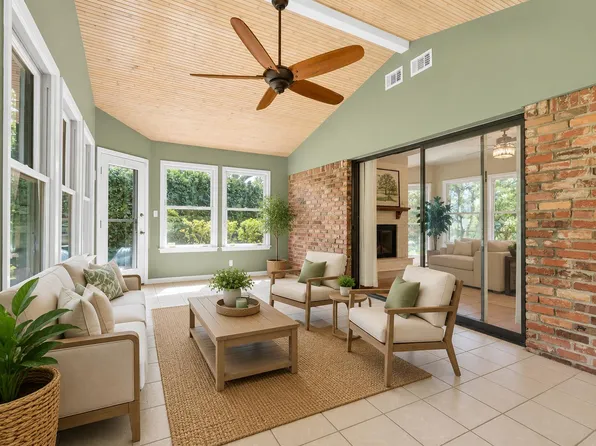 700 Country Club Ave NE, Fort Walton Beach, FL 32547
