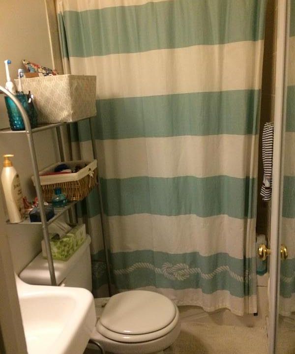 2nd image of 272 Newbury St #04N0