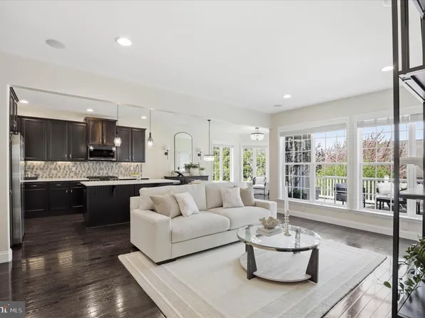 7 Cricket Grn, Lancaster, PA 17602