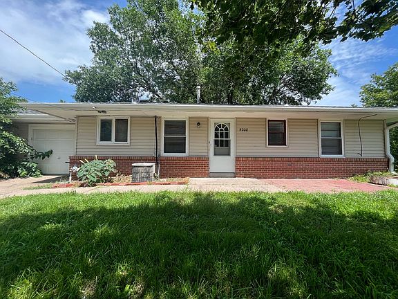 2nd image of 5200 W Craw St #5200