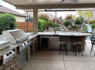 1810 N Langley Ave, Clovis, CA 93619