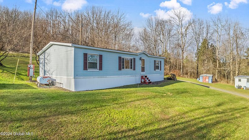 3rd image of 369 Great Brook-Potter Road