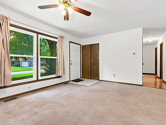 4th image of 129 Dolores St