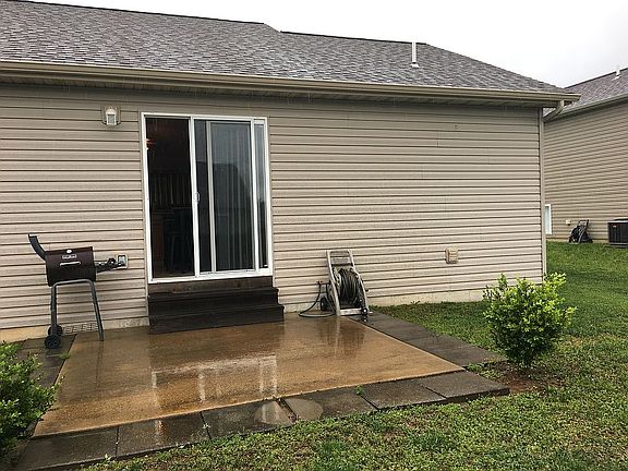 4th image of 224 Bucking Horse Dr