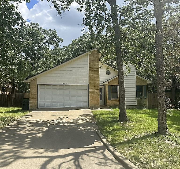 1st image of 2106 La Brisa Dr