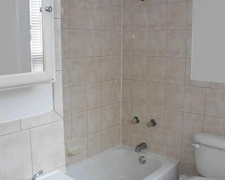 809 Park Ave — Photo 7