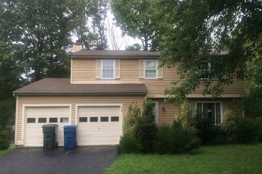 1st image of 8458 Brass Knob Ct