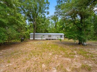 25697 21st Rd, O'Brien, FL 32071
