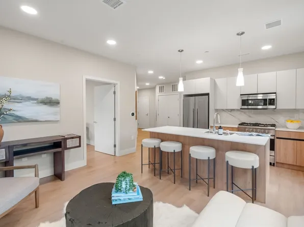 249 Corey Rd #409, Brighton, MA 02135