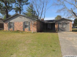 1902 Douthit St SW, Decatur, AL 35601