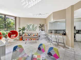 2000 Island Blvd APT 203, Aventura, FL 33160