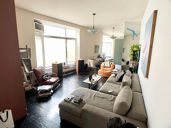4th image of 97 Kenmare St APT 1