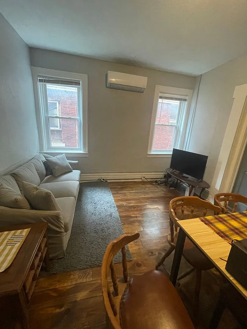 225 South Millvale Avenue — Photo 4