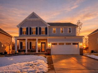 8325 Bedaos Dr, Mentor, OH 44060