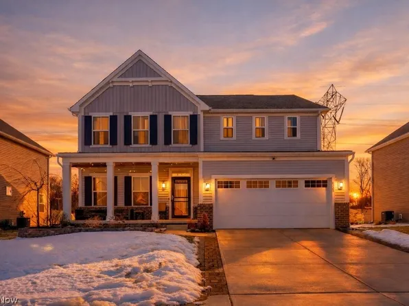 8325 Bedaos Dr, Mentor, OH 44060