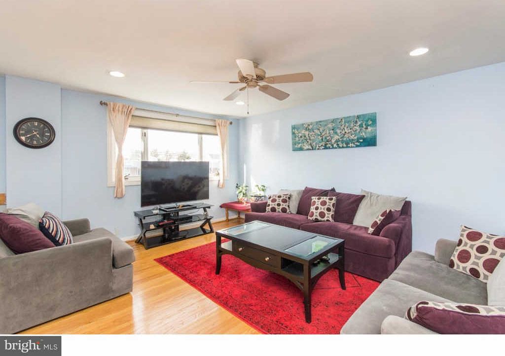 9151 Ashton Rd, Philadelphia, PA 19114 | Zillow