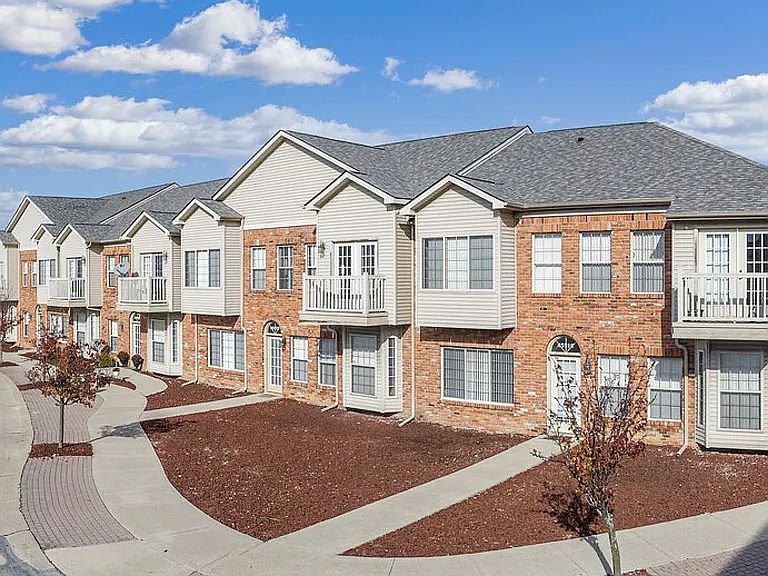1st image of 14196 Lakeside Blvd N #14194