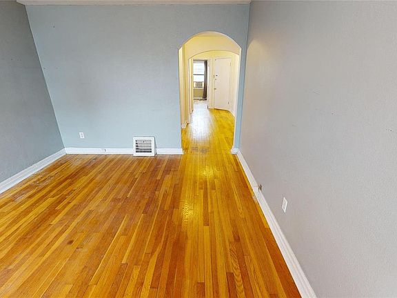 5th image of 4930 Kemper Ave