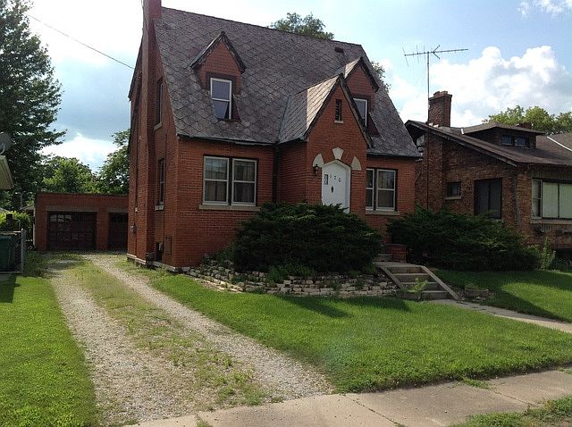 1st image of 170 S De Witt Pl