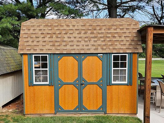 5th image of 51 Mason Dixon Dr