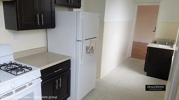 Rented by ZealEstate Group Inc | media 10