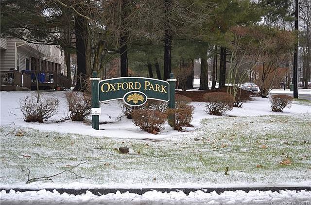  Oxford Park