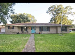 4121 Willow Oak, Groves, TX 77619