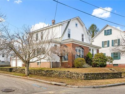 38 Trinity Pkwy, Providence, RI, 02908