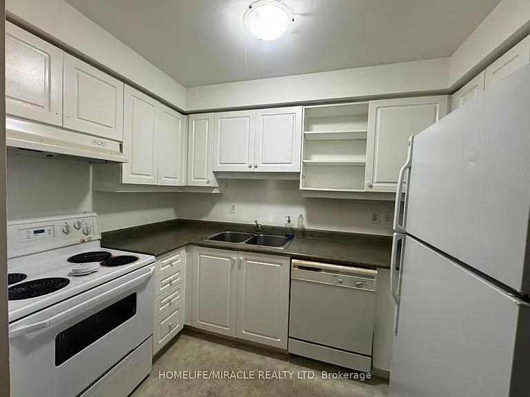565 Kennedy Rd #7 — Photo 5
