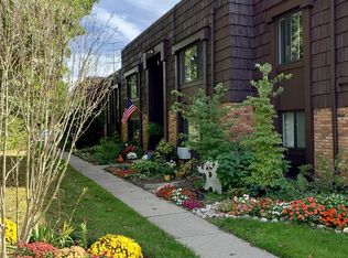 5601 Goodhue Dr #204, Toledo, OH 43615