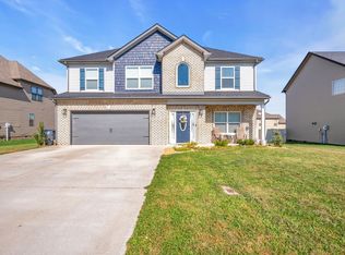 882 Terraceside Cir, Clarksville, TN 37040