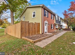 4517 Appledale Ct, Marshall, VA 20115