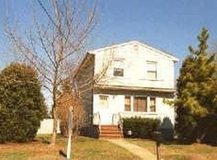 995 Hamilton St, Somerset, NJ 08873