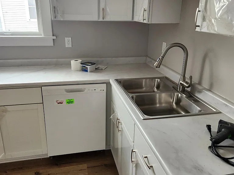 219 Casseday Ave #2 — Photo 6