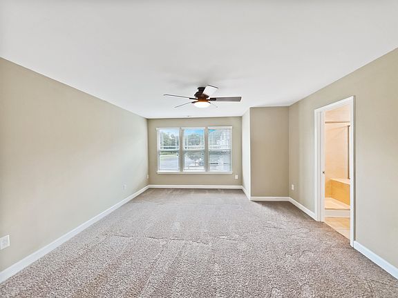 5th image of 252 Wembley Dr