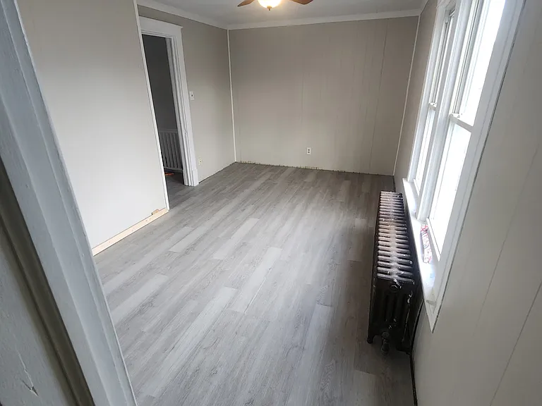 724 Augustus Pl — Photo 4
