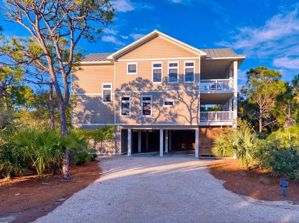 2020 Whelk Way, Eastpoint, FL 32328
