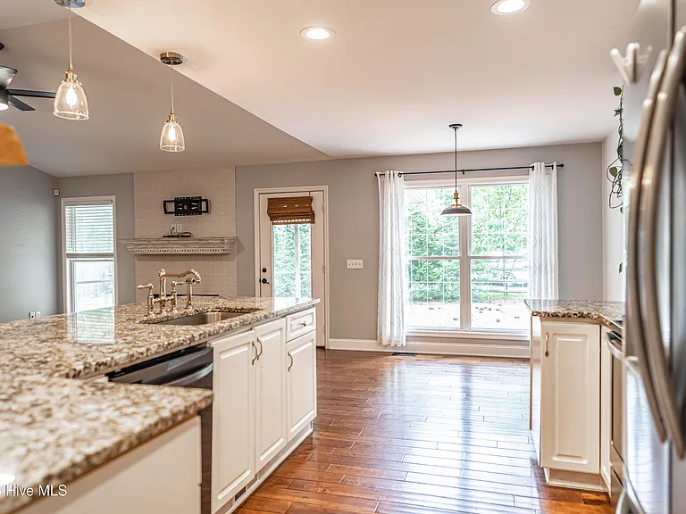 104 Juniper Creek Blvd — Photo 16