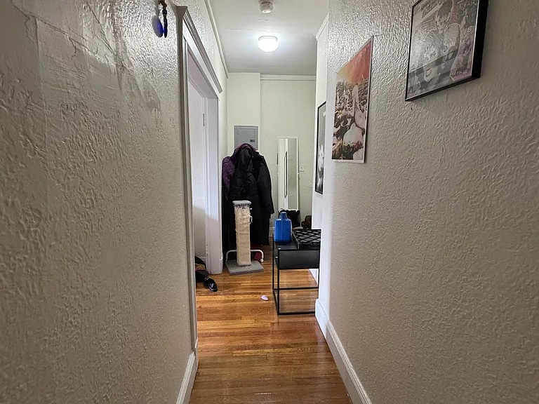 1800 Commonwealth Ave #28 — Photo 4