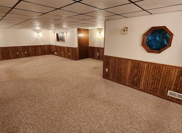 3 bedroom Ranch — Photo 20