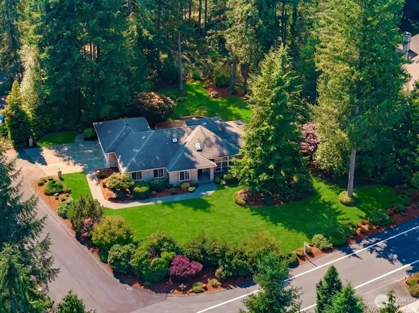 25315 240th Court SE, Maple Valley, WA 98038