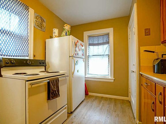 5th image of 523 E Lawndale Ave