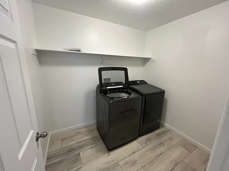 2042 N Elderberry Dr — Photo 11