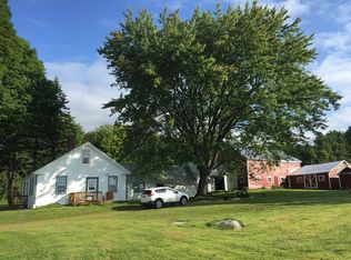 926 Farmington Falls Rd, Farmington, ME 04938