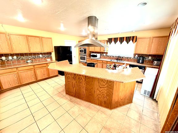 3rd image of 5526 Burton Farm