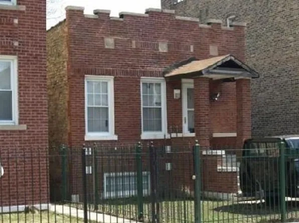 831 N Karlov Ave, Chicago, IL 60651