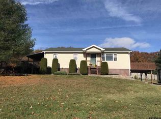 312 Bemis Rd, Gloversville, NY 12078