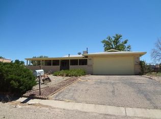 457 Goddard Ct, Rio Communities, NM 87002